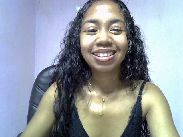 Oceane1 live cam on BongaCams