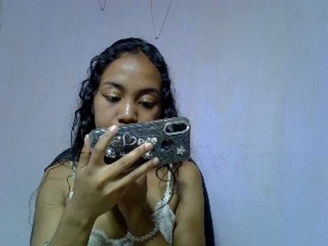 Oceane1 live cam on BongaCams