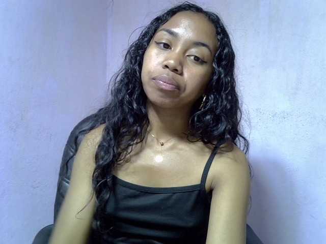 Oceane1 live cam on BongaCams