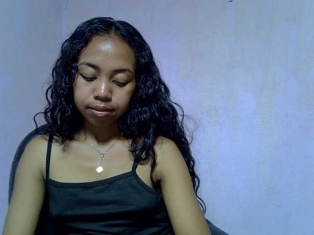 Oceane1 live cam on BongaCams