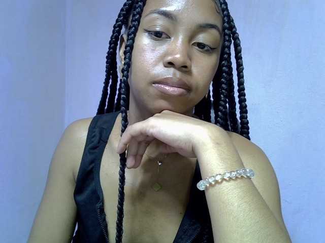 Oceane1 live cam on BongaCams