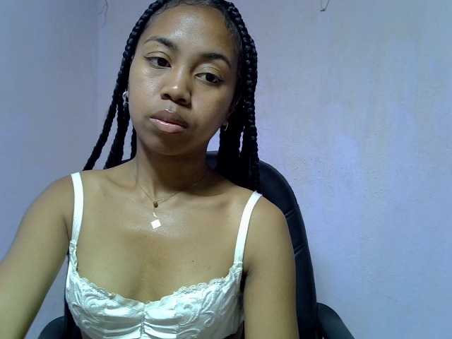 Oceane1 live cam on BongaCams