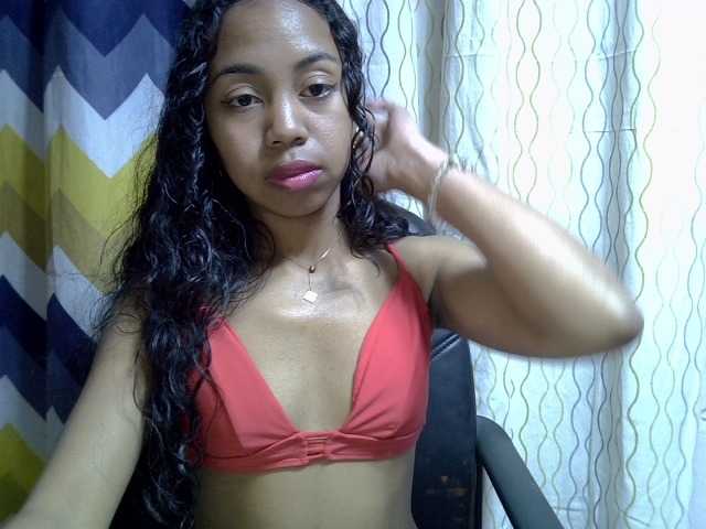 Oceane1 live cam on BongaCams