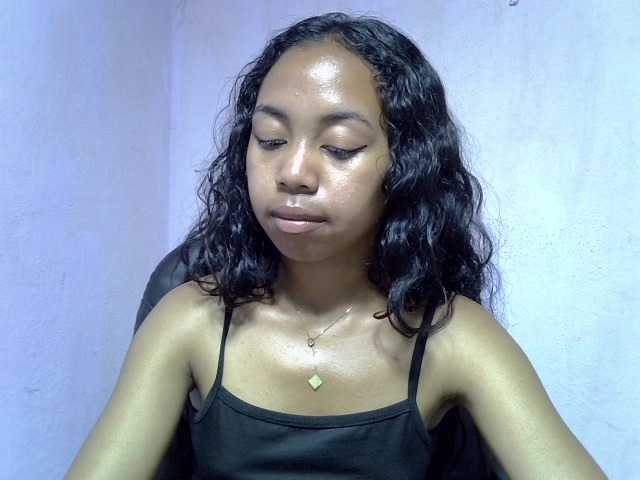 Oceane1 live cam on BongaCams