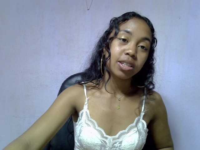 Oceane1 live cam on BongaCams