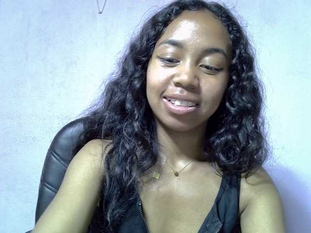 Oceane1 live cam on BongaCams