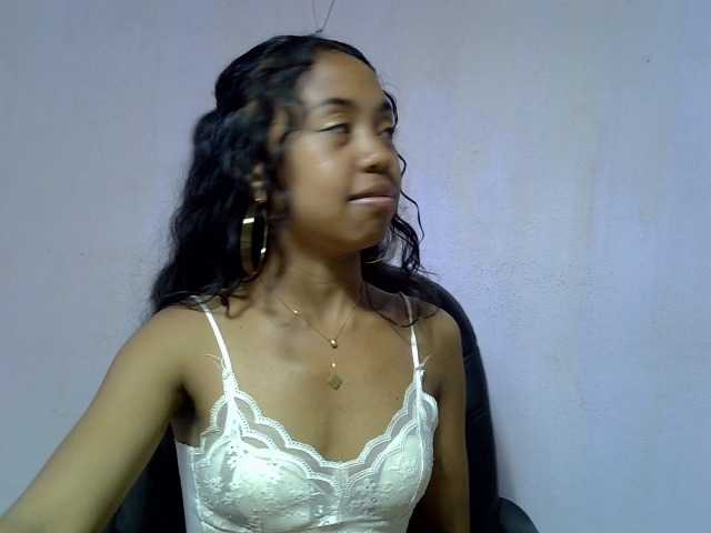 Oceane1 live cam on BongaCams