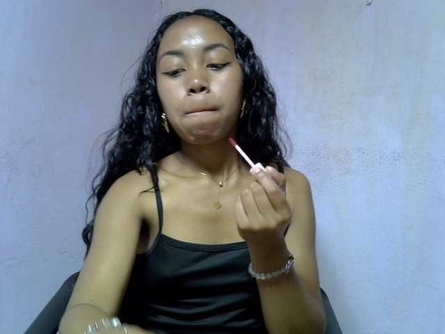 Oceane1 live cam on BongaCams