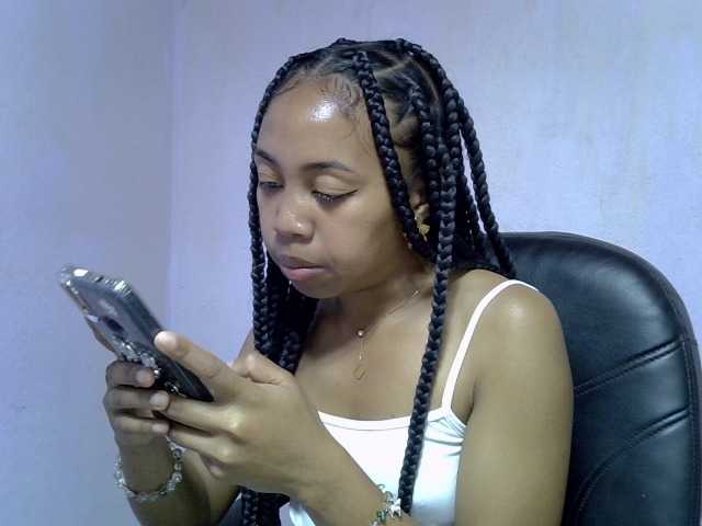 Oceane1 live cam on BongaCams