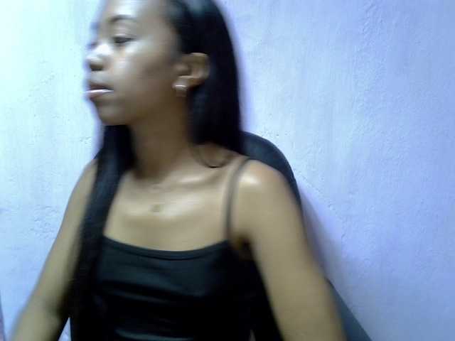 Oceane1 live cam on BongaCams