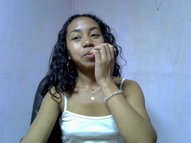 Oceane1 live cam on BongaCams