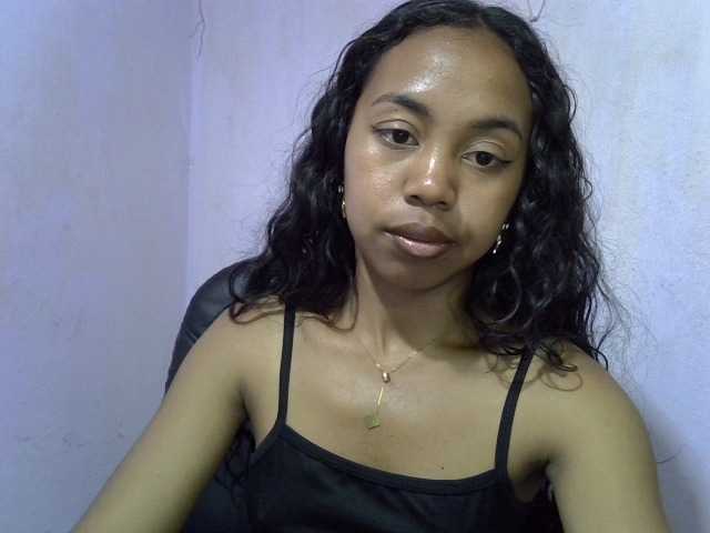 Oceane1 live cam on BongaCams