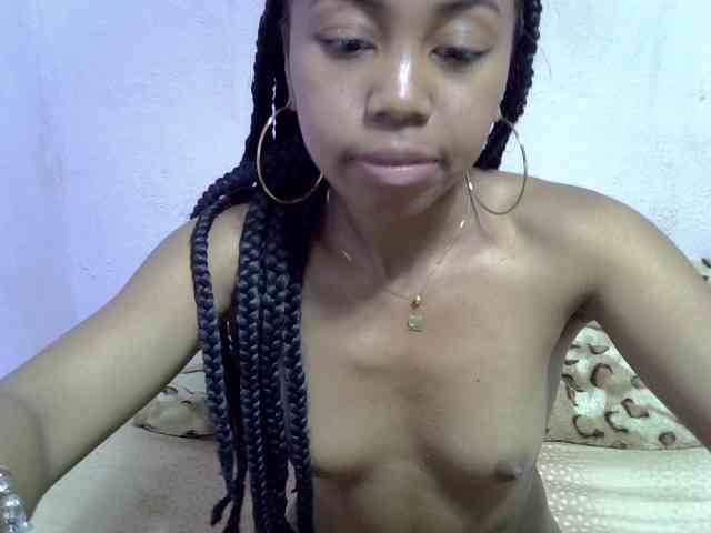 oceane_bianca's live room