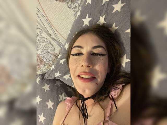 -A-V-Hub-