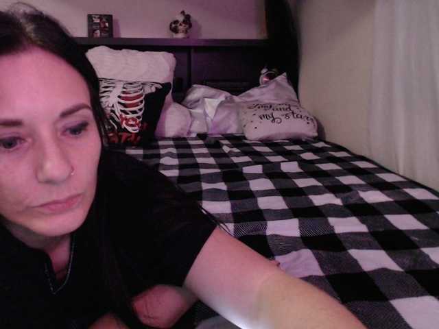 CrystalLake live cam on BongaCams