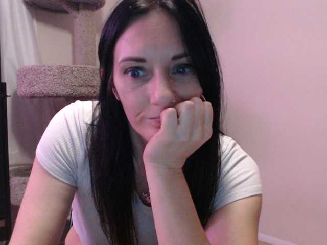 CrystalLake live cam on BongaCams