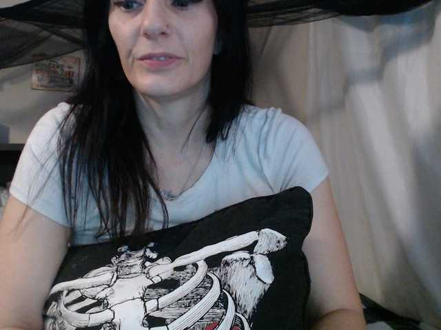 CrystalLake live cam on BongaCams
