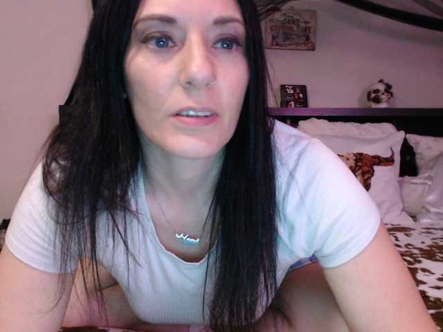CrystalLake live cam on BongaCams