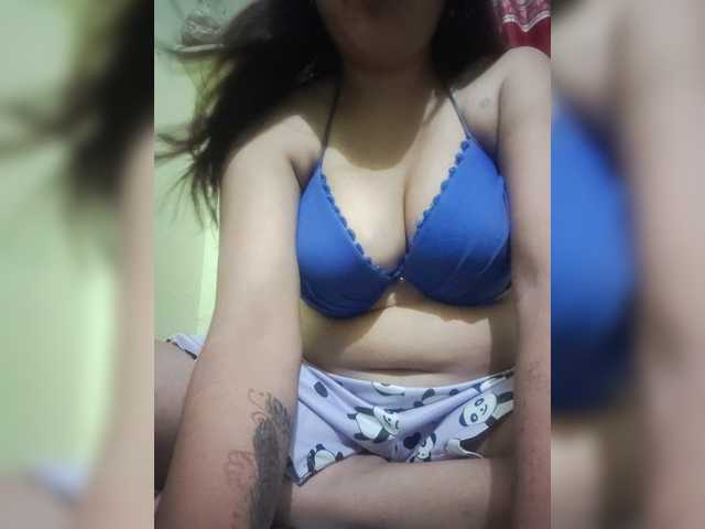 Lisaasexy26 live cam on BongaCams