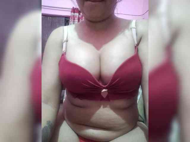 Lisaasexy26 webcam