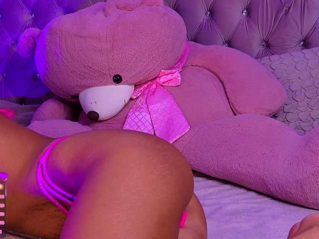 AngellicIvy live cam on BongaCams