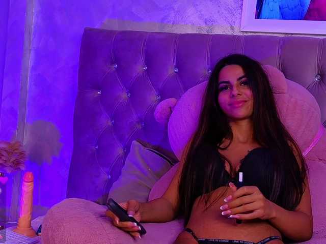 AngellicIvy live cam on BongaCams