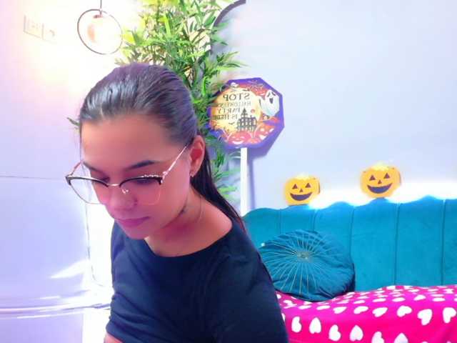MilaKunnis
