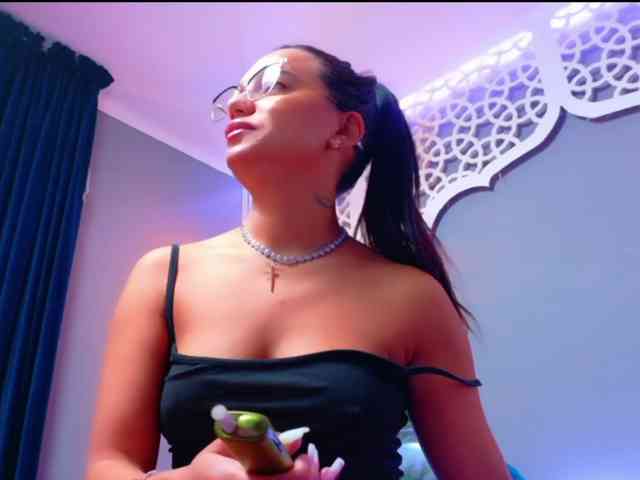MilaKunnis