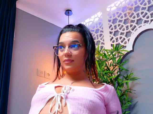 MilaKunnis