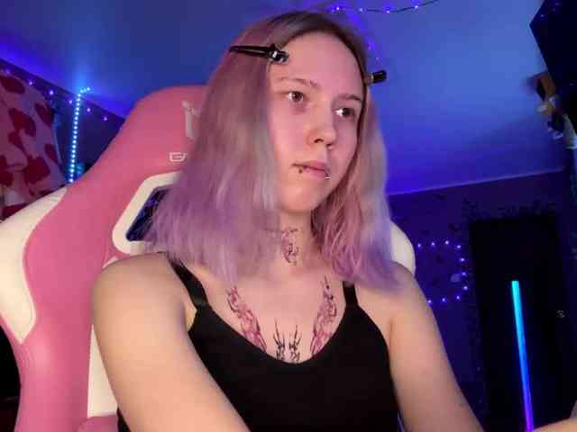 BunnyAnny webcam