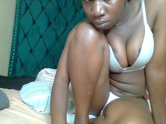 Sexydivaa live cam on BongaCams