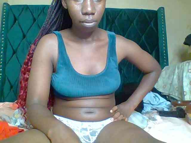 Model: Sexydivaa