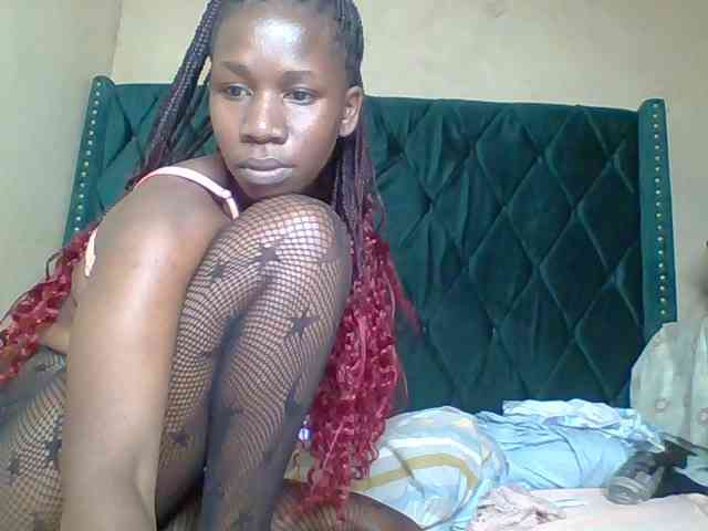 Model: Sexydivaa