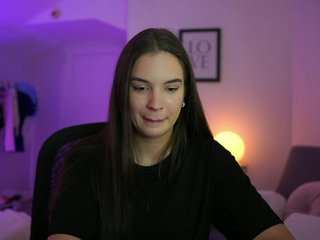 GlowingKatee
