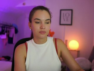 GlowingKatee