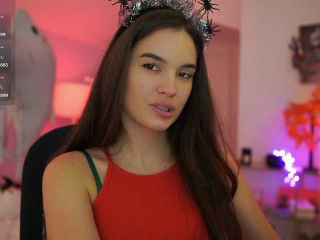 GlowingKatee live cam on BongaCams