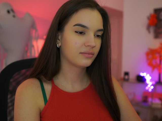 GlowingKatee