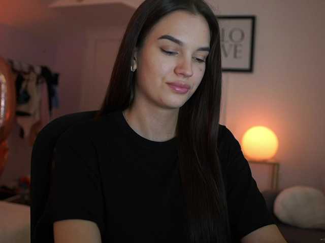 GlowingKatee