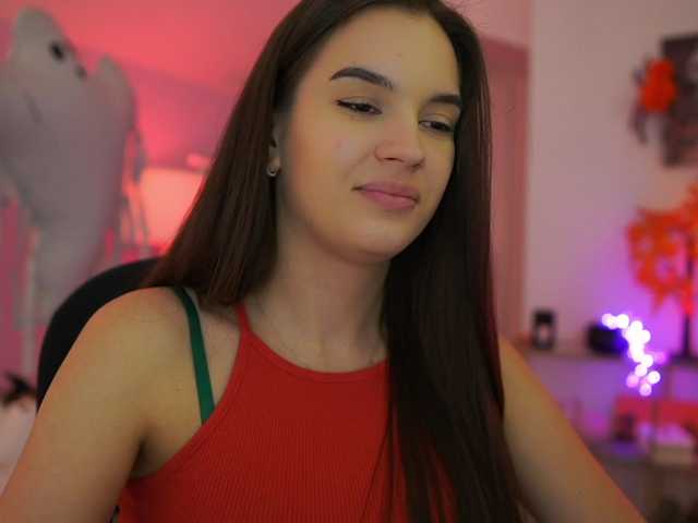 GlowingKatee