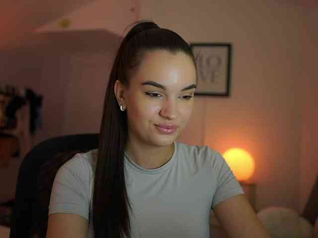 GlowingKatee - Girl 