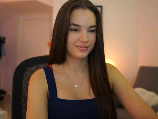 GlowingKatee