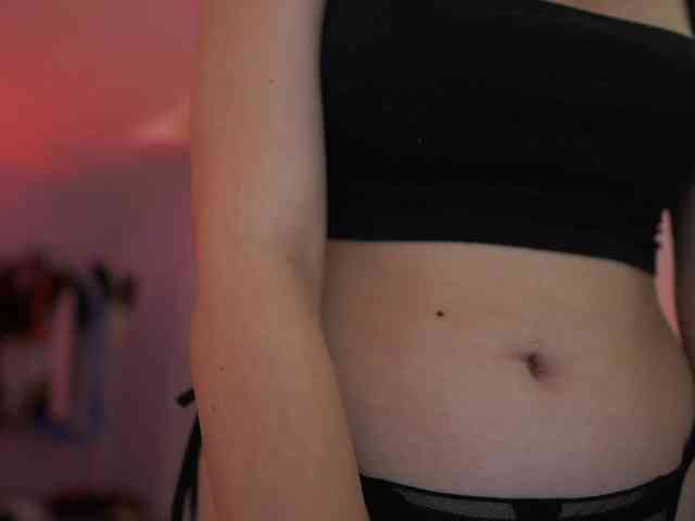 GlowingKatee