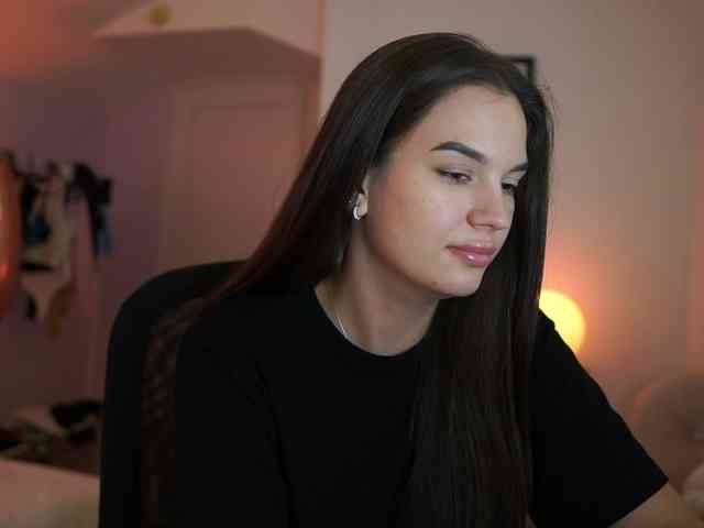 GlowingKatee