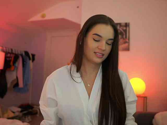 GlowingKatee GlowingKatee