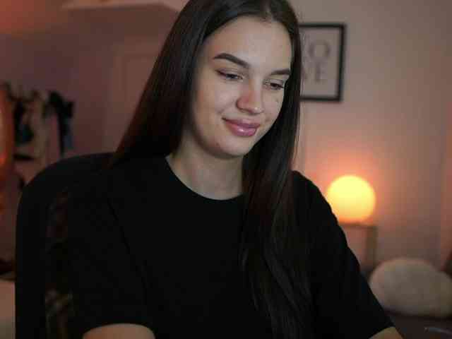 GlowingKatee