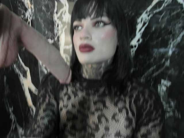 charol23 live cam on BongaCams