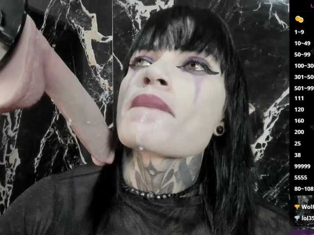 charol23, en directo ahora en BongaCams
