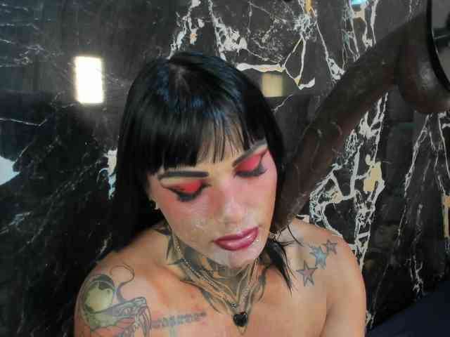 Charol23