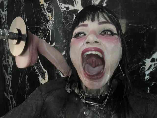 Charol23 webcam