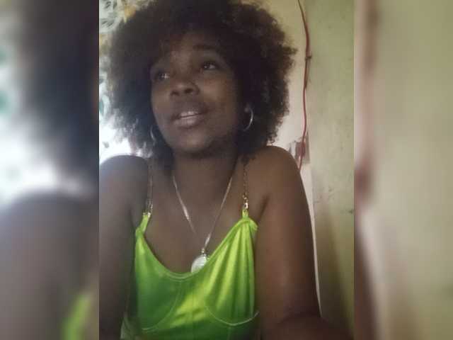 Aminah1 webcam